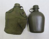 米軍実物armyキャンティーン水筒入れカバー2個水筒付きポーチod緑ミリタリーバッグ オールド＆レトロ
