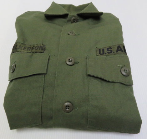 画像1: 米軍実物ARMYアメリカ古着ユーティリティシャツ長袖シャツ70'Sビンテージ15Hミリタリーシャツ緑系パッチ付ボックスシャツog507オールド ストア